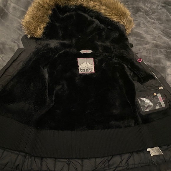 TNA Jacket - Picture 8 of 11